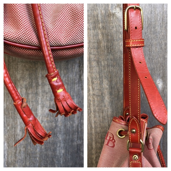 VTG Dooney & Bourke red drawstring bucket bag - Picture 6 of 8
